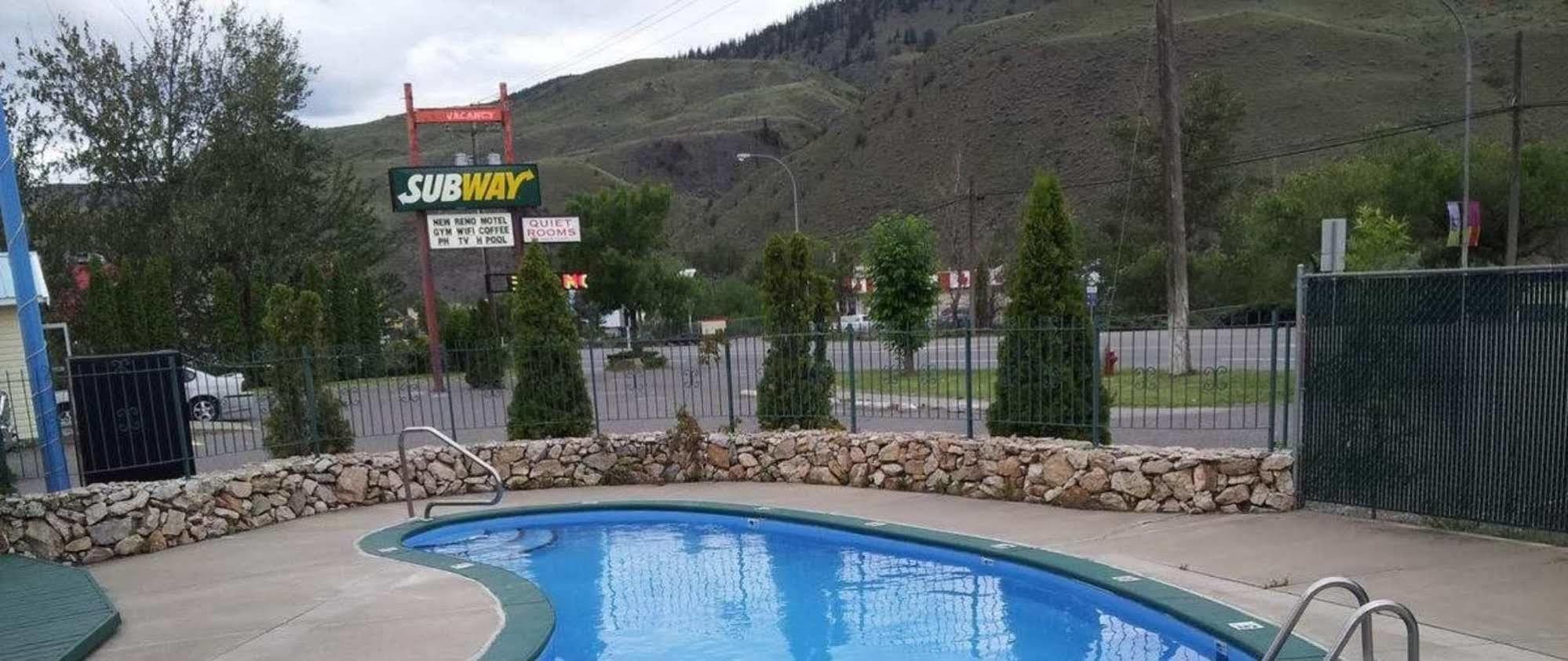 Cache Creek Inn 외부 사진